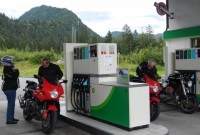 Zum Tanken ins Ausland...