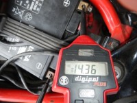 14,36V bei 5,000 Upm