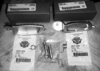 Linke und rechte Fussraste, und Federn, Bolzen