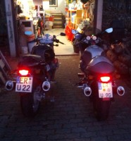 6.Ruecklicht.jpg (197.47 KiB) 17838 mal betrachtet Links + Rechts = LED Ruecklicht