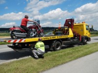 22.JPG (236.18 KiB) 3420 mal betrachtet Amboss-artiges Japan-Teil bewegt von italophilem Fahrer. Danke!